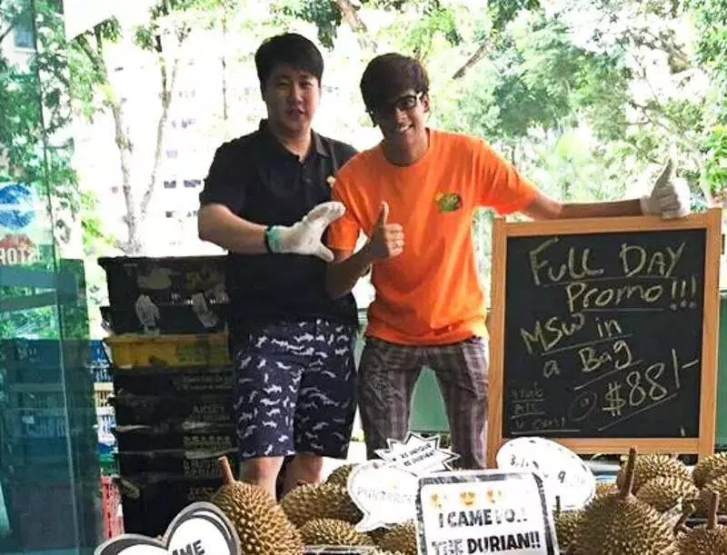 新加坡貓山王榴槤跌破底價!1個只要10新幣,送你最全買榴槤攻略趕緊下手