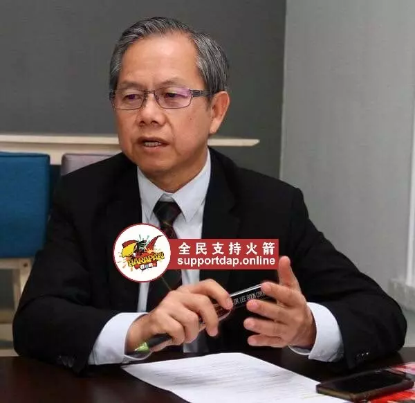 【500私人診所陸續倒閉】李副部長出手,私人診所門診費或提高收費!