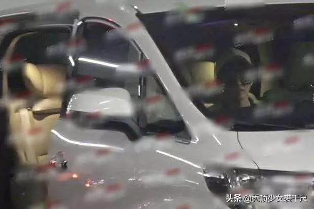 神仙愛情!吳京謝楠結婚7年仍處熱戀狀態,車上甜蜜擁吻低調撒糖!