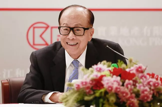 套現1700億逃離中國 李嘉誠真的跑了？