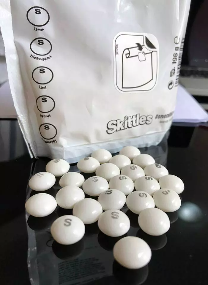 24個讓你知道簡單就是完美的商品設計~~~ #3,只顯示當下時間的手錶