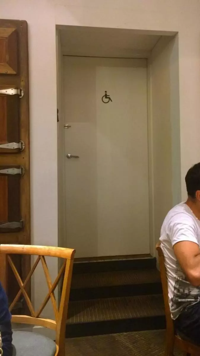 忘了裝備智商?26個設計師「讓他們老師直接裝不認識」的超崩潰設計