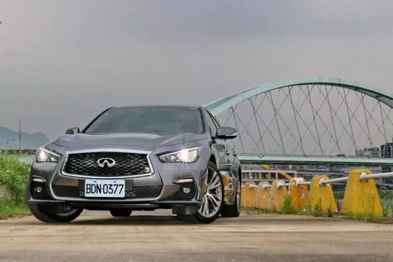 銀色S跑格魂上身 INFINITI Q50 Silver Sport試駕