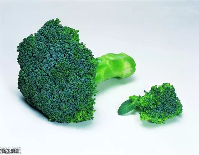 腦血管醫生:高血糖不用怕,每天吃1口這8個菜,血糖蹭蹭降