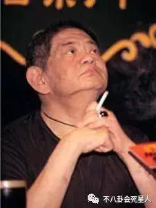 濫交的下場:公認醜男卻女友無數,他在女人身上花20億,臨終淒涼無一女友陪伴!…