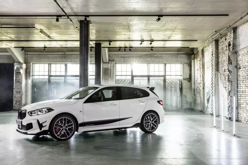 沒有後驅沒關係 專屬M Performance套件讓新世代BMW 1 Series變身小霸王!