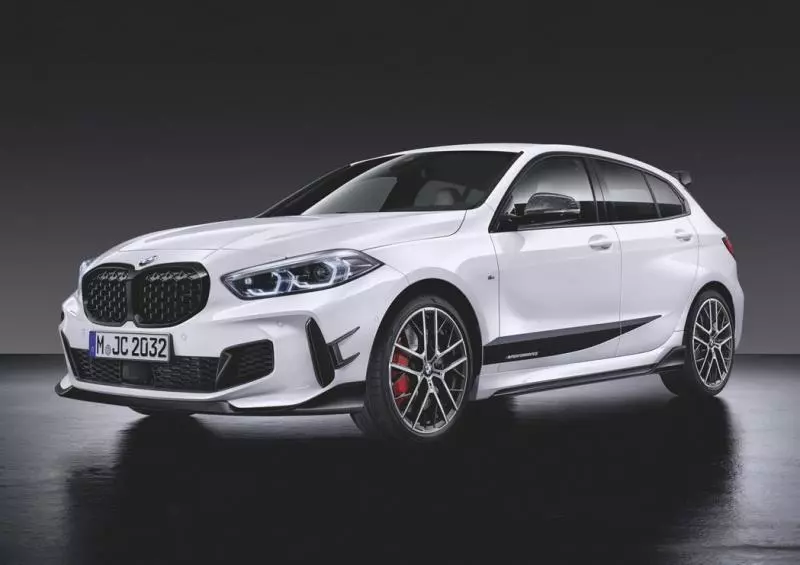 沒有後驅沒關係 專屬M Performance套件讓新世代BMW 1 Series變身小霸王!