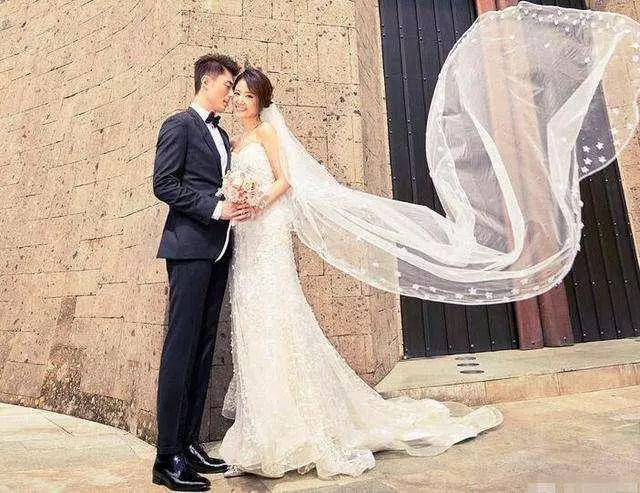 陳喬恩要結婚了!婚紗照曝光,新郎是想破腦袋也想不到的人