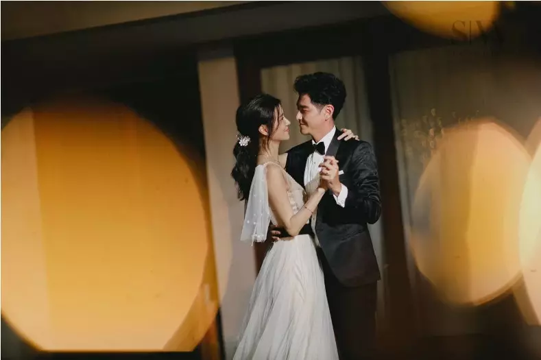 【sweet到出框!】黃翠如蕭正楠更多「婚禮花絮照」流出!新娘粉裸色禮服美到不要不要~