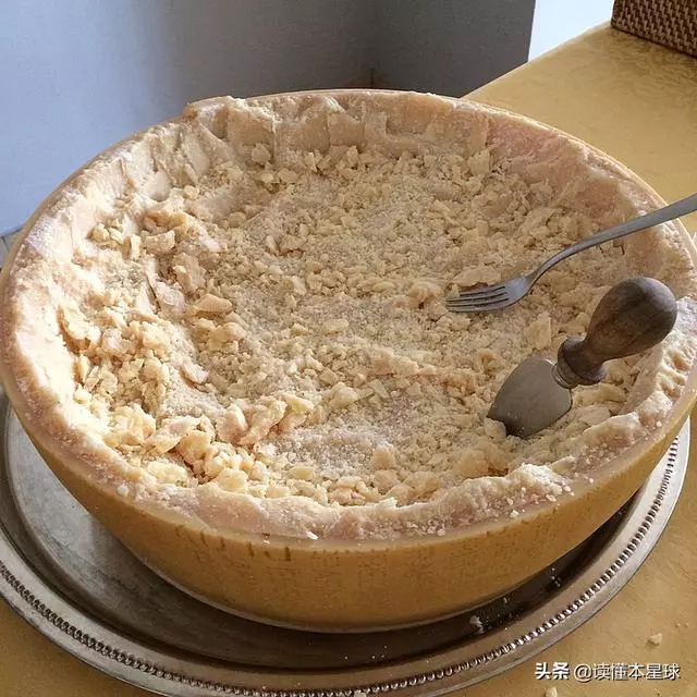 西餐不可或缺的芝士,有怎樣的文化地位,又引爆了哪些貿易爭端?