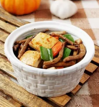 茶樹菇的19道做法,嘗一口回味無窮,不愧為煲湯的好食材!