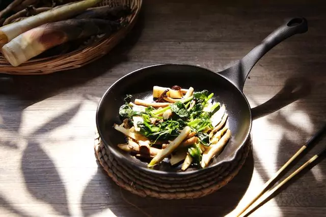 茶樹菇的19道做法,嘗一口回味無窮,不愧為煲湯的好食材!