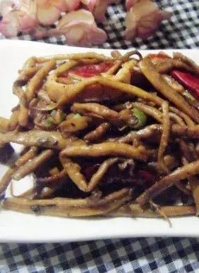 茶樹菇的19道做法,嘗一口回味無窮,不愧為煲湯的好食材!