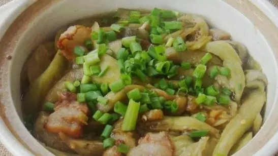 魚香茄子、肉末茄子、涼拌茄子…大擺茄子宴?還有沒有漏掉的!