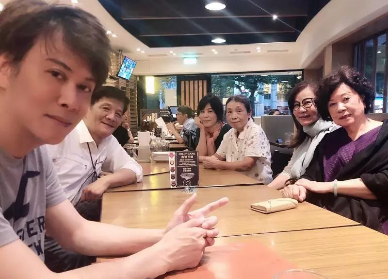 江志豐曾恨過龍千玉!從小自認「像沒媽媽一樣」如今坦言「她是第二母親」謝姐姐苦撐家計