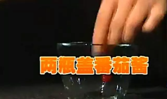 購物袋大改造!稍微剪一剪,立馬變成家居好物,放在廁所很有用!