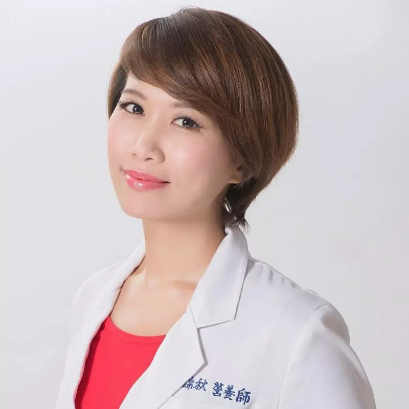 焯過菠菜的水記得要留下,一滴也別浪費了,用途非常大!