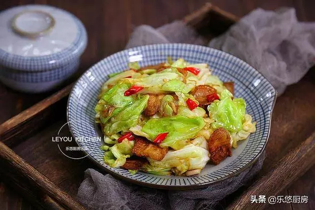 辛苦一天,下班好好吃頓飯,12道小炒,簡單好做,拌米飯裡吃很香