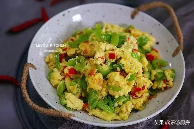辛苦一天,下班好好吃頓飯,12道小炒,簡單好做,拌米飯裡吃很香