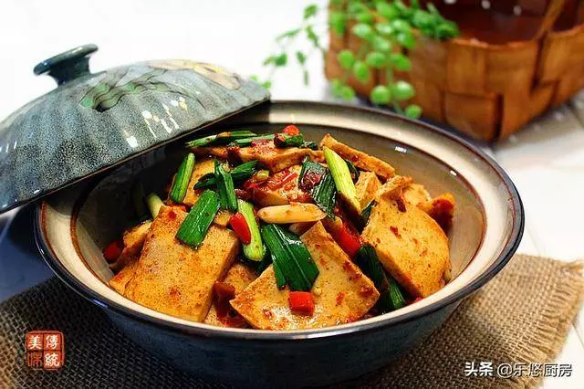 辛苦一天,下班好好吃頓飯,12道小炒,簡單好做,拌米飯裡吃很香