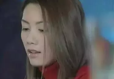 她因為「出軌14次」漸漸被演藝圈淘汰!不要被男人試了又試:越沒人愛,越要愛自己?…