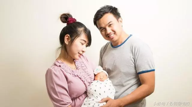小姑子慶祝二胎滿月,隨禮之後收到她的簡訊回復,看完我坐不住了