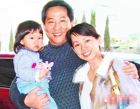 從小躲債四處為家！中國娃娃「蔡幸娟」為愛淡出歌壇離婚收場　如今52歲孤身帶女
