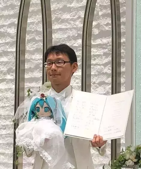 單身別怕!新加坡各類風格男/女友出租,日薪60新幣就能帶回家~