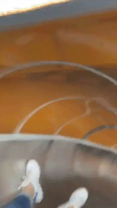 下個月,你可千萬別來新加坡星耀樟宜!因為幾百人湧入,要擠爆了~