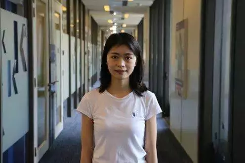 拿走新加坡大學 $10000新幣獎學金的人,是她 !