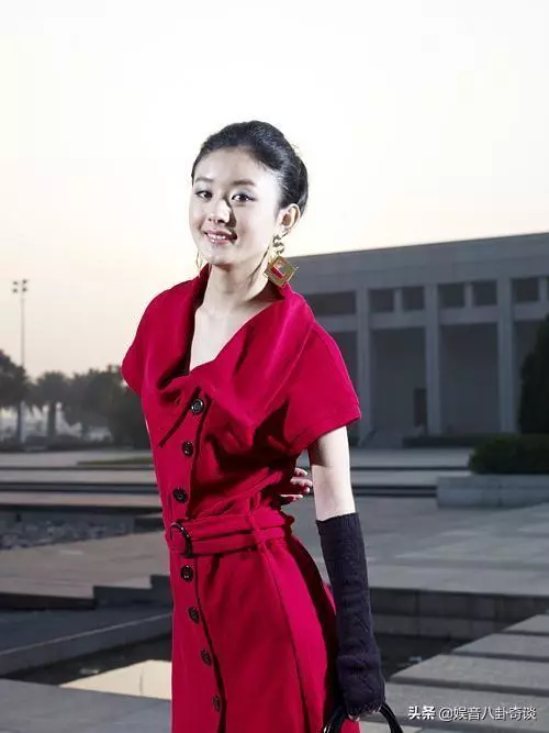 趙麗穎馮紹峰「童年舊照」爆光!一個比一個萌:城裡娃和農村娃,區別一目了然!