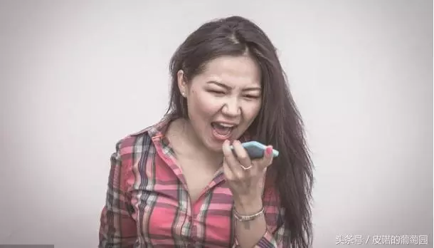 你沒搞錯吧?我委曲求全當後媽,還要負責養你全家?乾脆離婚吧!