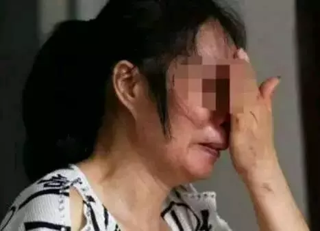 一生坎坷,家境貧寒,女兒患精神病,要不是兒子媳婦我幾乎崩潰