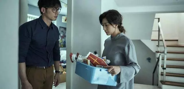 賈靜雯承認感情上一頭沖!親自揭開8年前離婚傷疤,稱回憶太傷痛~~~