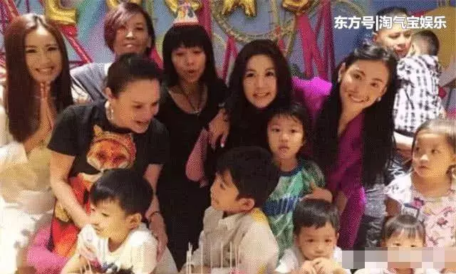 王菲女兒過生日,張柏芝兒子過生日,現場的氣氛相差很大!