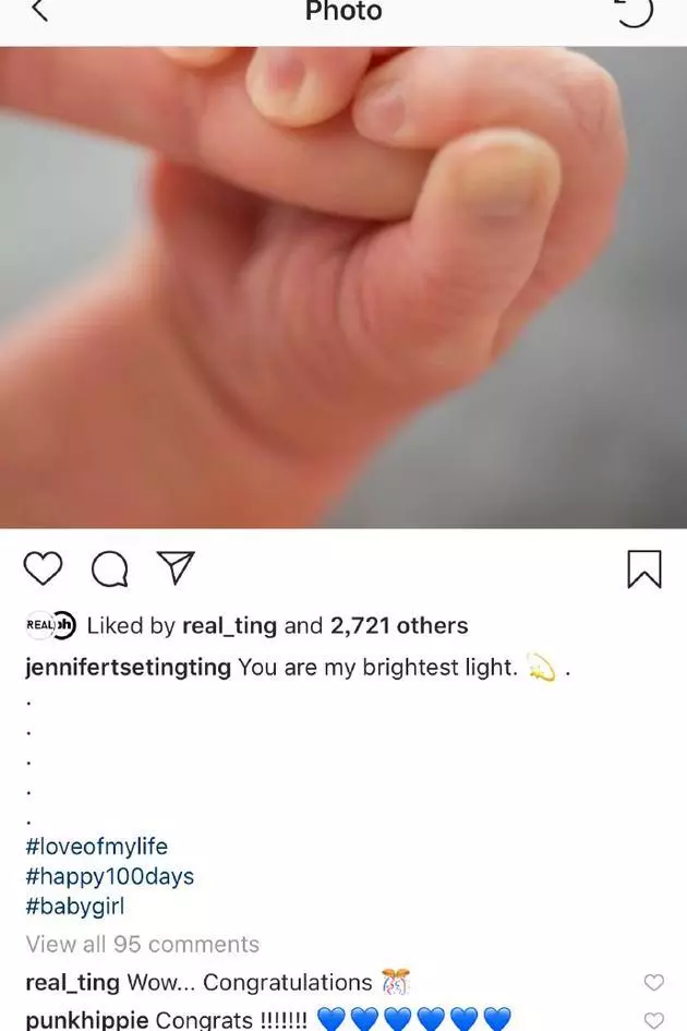 恭喜!謝霆鋒宣布謝家再添新成員,謝賢終於有孫女了,但是孩子生父不詳!