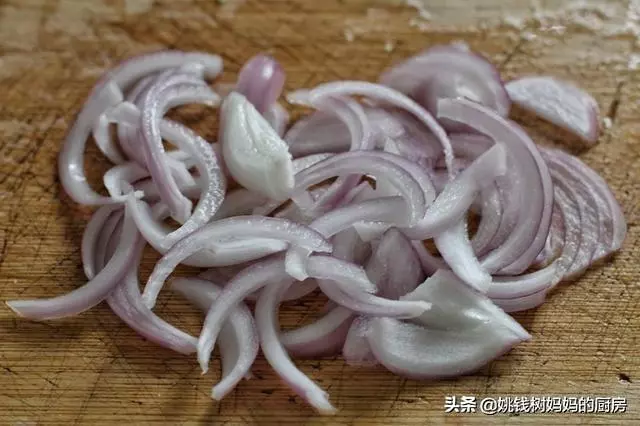 性價比極高的減肥蔬菜,營養豐富又極具飽腹感,晚餐拿它當飯吃