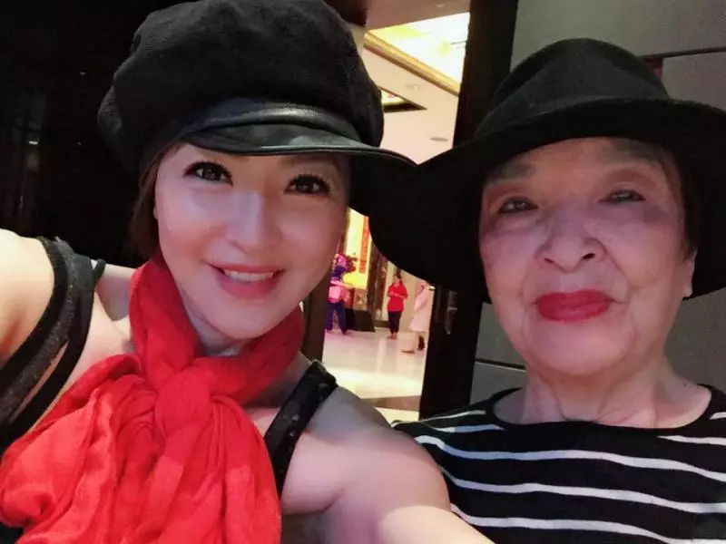 堅持不婚不生！李芳雯「認了有新戀情」喊：想被疼愛　透露「對方是大老闆」也算半個名人