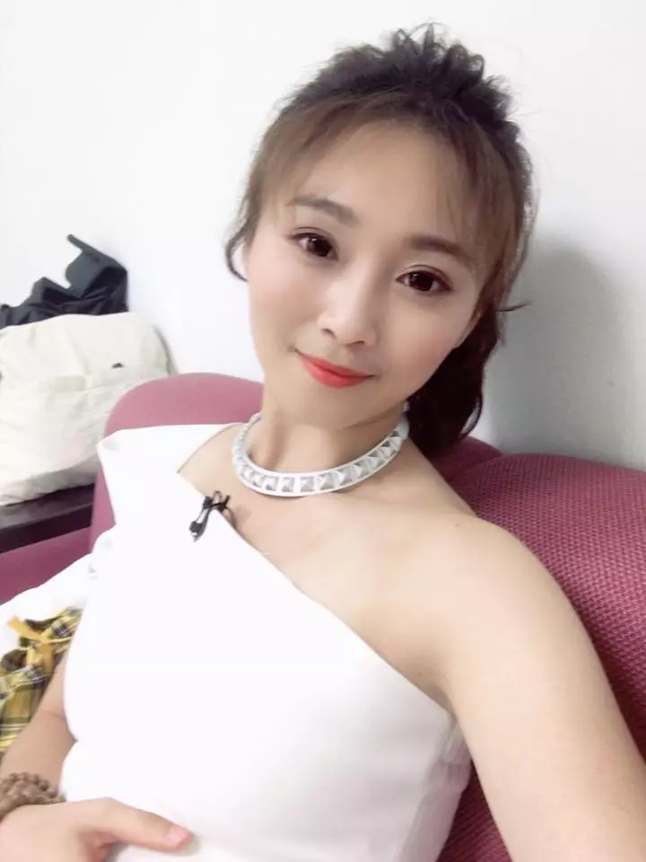 女星出道9年「月領25K薪水」所得全交給媽媽 被批「上節目愛裝傻」淚曝有閱讀障礙