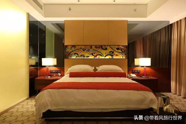 入住賓館或酒店,這8處地方一定要記得檢查 !