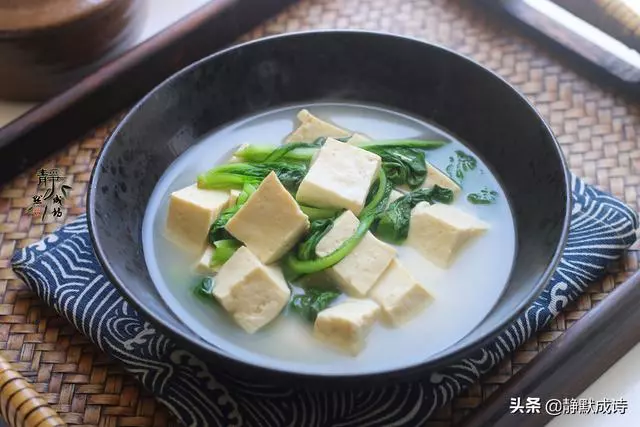 豆腐好吃易消化,分享5種做法,有葷有素,換著做每天不重樣