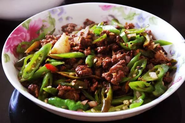 三碗米飯不夠吃的20道特色下飯菜,特好吃,連盤子都得舔乾淨!