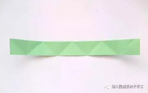 幼兒園親子手工之端午摺紙:折一紙龍舟與粽子,做節日的應景之作
