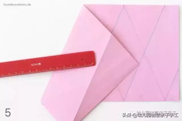 摺紙 | 各有特色的花瓶,你更喜歡哪個?