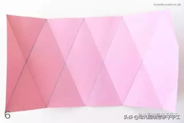 摺紙 | 各有特色的花瓶,你更喜歡哪個?