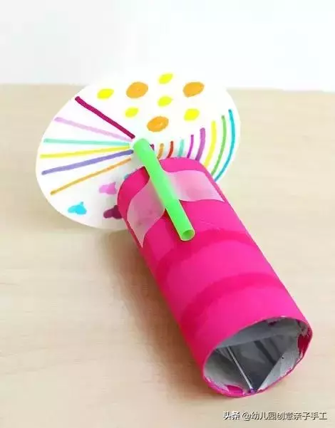 幼兒園創意親子手工之廢舊利用-捲紙筒巧妙改造成萬花筒
