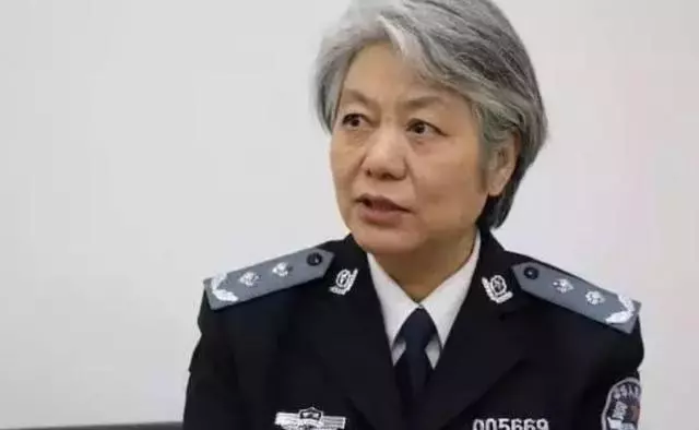 李玫瑾:打罵是最無效的教育手段,讓孩子聽話,做好這1點就夠