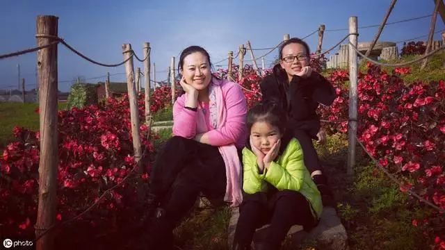 在孩子生長階段,嬰幼兒時期是營養需求高峰期,孩子在這個階段每一次吃飯都會被身體吸收,因為孩子的大腦,身體,骨骼統都需要營