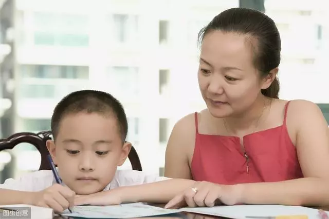 青春期的孩子厭學怎麼辦,家長做到這3點,就會看到孩子的改變