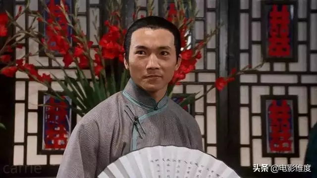 52歲「常威」鄒兆龍演技精湛,娶混血老婆生雙胞胎兒子,家庭幸福